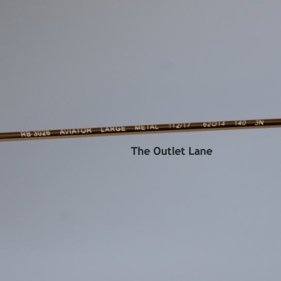 Model Display RayBan Aviator Blue Mirror RB3025 Reflective - Picture 11 of 16